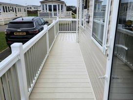 Lizard Point Holiday Park - Holiday Accommodation 18770 - Cornwall - 1186721 - thumbnail photo 4