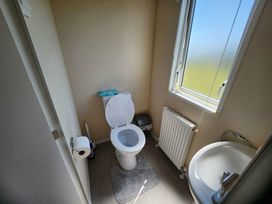 Lizard Point Holiday Park - Holiday Accommodation 18770 - Cornwall - 1186721 - thumbnail photo 16