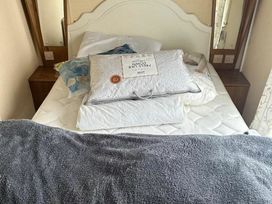 Holivans Caravan Park - Holiday Accommodation 18779 - Lincolnshire - 1186725 - thumbnail photo 16