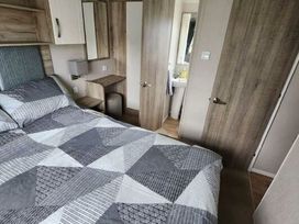 Tattershall Lakes Country Park - Holiday Accommodation 18792 - Lincolnshire - 1186729 - thumbnail photo 9