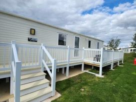 Tattershall Lakes Country Park - Holiday Accommodation 18792 - Lincolnshire - 1186729 - thumbnail photo 17