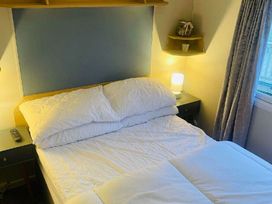 Herons Mead Caravan Park - Holiday Accommodation 18799 - Lincolnshire - 1186732 - thumbnail photo 3