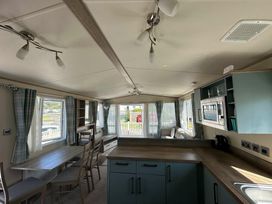 Challaborough Bay Holiday Park - Holiday Accommodation 18814 - Devon - 1186738 - thumbnail photo 2