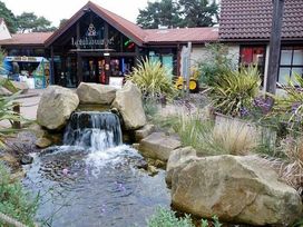 Wild Duck Holiday Park - Holiday Accommodation 18828 - Norfolk - 1186739 - thumbnail photo 16
