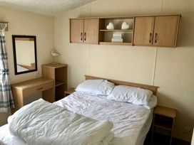 Perran Sands - Holiday Accommodation 18830 - Cornwall - 1186741 - thumbnail photo 7