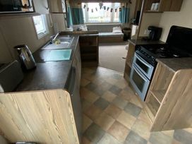 Quay West Holiday Park - Holiday Accommodation 18831 - Mid Wales - 1186742 - thumbnail photo 9