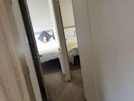 Shorefield Country Park - Holiday Accommodation 18837 - Dorset - 1186743 - thumbnail photo 16