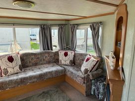 Seaview Caravan Park - Holiday Accommodation 18843 - Lincolnshire - 1186744 - thumbnail photo 10