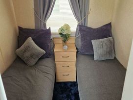 Millers Cottage Caravan Park - Holiday Accommodation 18845 - North Wales - 1186745 - thumbnail photo 6