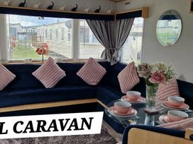 Millers Cottage Caravan Park - Holiday Accommodation 18845 - North Wales - 1186745 - thumbnail photo 9