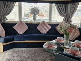 Millers Cottage Caravan Park - Holiday Accommodation 18845 - North Wales - 1186745 - thumbnail photo 14