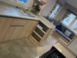 Marton Mere Holiday Village - Holiday Accommodation 18865 - Lake District - 1186752 - thumbnail photo 4