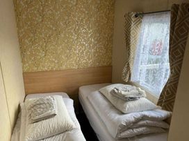 Tattershall Lakes Country Park - Holiday Accommodation 18885 - Lincolnshire - 1186759 - thumbnail photo 6