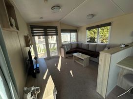 Seal Bay Resort - Holiday Accommodation 18908 - Hampshire - 1186768 - thumbnail photo 4