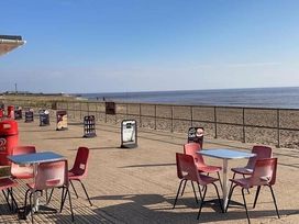 Sealands Caravan Park - Holiday Accommodation 18910 - Lincolnshire - 1186769 - thumbnail photo 10
