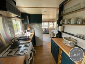 Herons Mead Caravan Park - Holiday Accommodation 18912 - Lincolnshire - 1186771 - thumbnail photo 6
