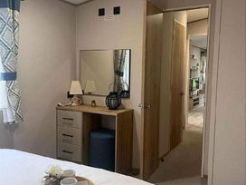 Golden Palm Resort - Holiday Accommodation 18924 - Lincolnshire - 1186776 - thumbnail photo 6
