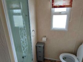 Seaview Caravan Park - Holiday Accommodation 18925 - Lincolnshire - 1186777 - thumbnail photo 5
