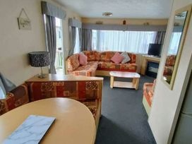 Seaview Caravan Park - Holiday Accommodation 18925 - Lincolnshire - 1186777 - thumbnail photo 11