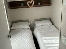 Thornwick Bay Holiday Village - Holiday Accommodation 18929 - North Yorkshire (incl. Whitby) - 1186779 - thumbnail photo 7