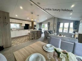 Grange Leisure Park - Holiday Accommodation 18932 - Lincolnshire - 1186781 - thumbnail photo 11