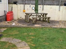 Freshwater Beach Holiday Park - Holiday Accommodation 18950 - Dorset - 1186785 - thumbnail photo 11