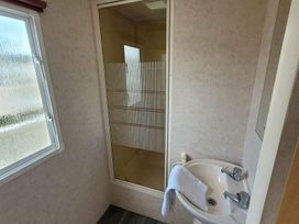 Golden Anchor Holiday Park - Holiday Accommodation 18970 - Lincolnshire - 1186793 - thumbnail photo 7