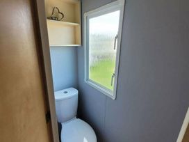 Golden Anchor Holiday Park - Holiday Accommodation 18970 - Lincolnshire - 1186793 - thumbnail photo 8