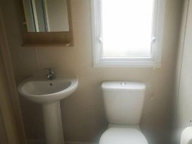 Cleethorpes Beach Holiday Park - Holiday Accommodation 18980 - Lincolnshire - 1186797 - thumbnail photo 12