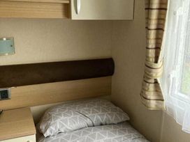 Hopton Holiday Village - Holiday Accommodation 19001 - Suffolk & Essex - 1186803 - thumbnail photo 9
