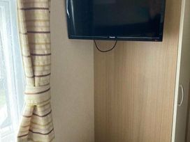 Hopton Holiday Village - Holiday Accommodation 19001 - Suffolk & Essex - 1186803 - thumbnail photo 11