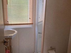 Hopton Holiday Village - Holiday Accommodation 19001 - Suffolk & Essex - 1186803 - thumbnail photo 15