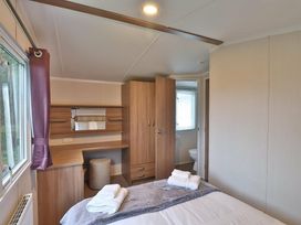 Hafan y Mor Haven - Holiday Accommodation 19004 - North Wales - 1186804 - thumbnail photo 7