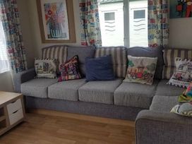 Golden Sands - Holiday Accommodation 19010 - Lincolnshire - 1186805 - thumbnail photo 5