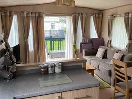 Hafan y Mor Haven - Holiday Accommodation 19011 - North Wales - 1186806 - thumbnail photo 2