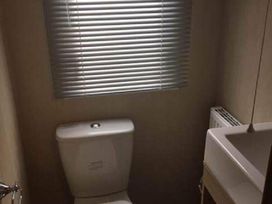 Hafan y Mor Haven - Holiday Accommodation 19011 - North Wales - 1186806 - thumbnail photo 11