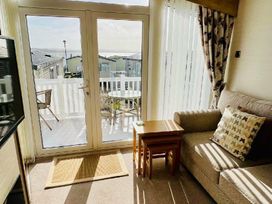 Rockley Park - Holiday Accommodation 19018 - Dorset - 1186809 - thumbnail photo 4