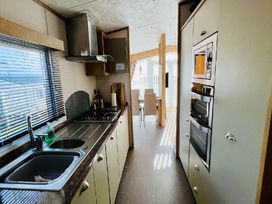 Rockley Park - Holiday Accommodation 19018 - Dorset - 1186809 - thumbnail photo 10