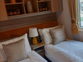 Port Haverigg Holiday Village - Holiday Accommodation 19025 - Lake District - 1186810 - thumbnail photo 10