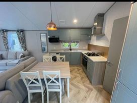 Aberdunant Hall Holiday Park - Holiday Accommodation 19035 - North Wales - 1186813 - thumbnail photo 9