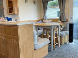Brynowen Holiday Park - Holiday Accommodation 19041 - Mid Wales - 1186814 - thumbnail photo 8