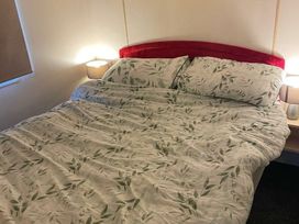 Brynowen Holiday Park - Holiday Accommodation 19041 - Mid Wales - 1186814 - thumbnail photo 10
