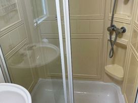 Brynowen Holiday Park - Holiday Accommodation 19041 - Mid Wales - 1186814 - thumbnail photo 14