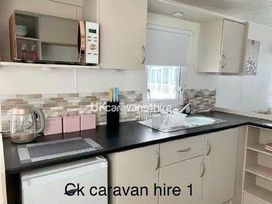 Golden Gate Holiday Centre - Holiday Accommodation 19058 - North Wales - 1186820 - thumbnail photo 5