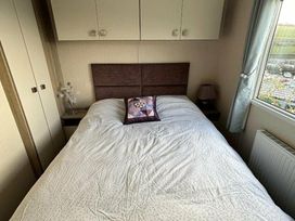 Challaborough Bay Holiday Park - Holiday Accommodation 19065 - Devon - 1186822 - thumbnail photo 9