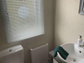 Burnham-on-Sea Holiday Park - Holiday Accommodation 19068 - Devon - 1186824 - thumbnail photo 13