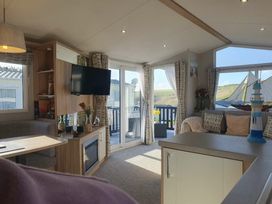 Durdle Door Holiday Park - Holiday Accommodation 19072 - Dorset - 1186825 - thumbnail photo 6