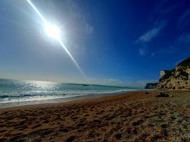 Durdle Door Holiday Park - Holiday Accommodation 19072 - Dorset - 1186825 - thumbnail photo 16