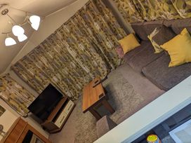 Dyffryn Seaside Estate - Holiday Accommodation 19073 - Mid Wales - 1186826 - thumbnail photo 7