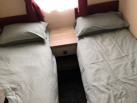 Hopton Holiday Village - Holiday Accommodation 19075 - Suffolk & Essex - 1186827 - thumbnail photo 9